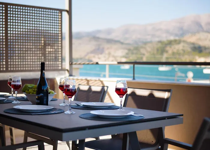 Centro Y Mar! Central Penthouse With Terrace!
